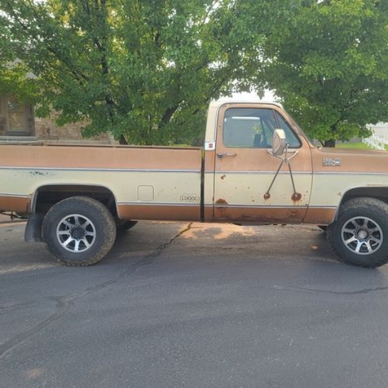 1980 GMC K2500 for sale in Michigan (ID-118733) 1980 GMC K2500 for sale in Michigan (ID-118733)