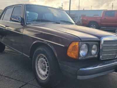 1980 Mercedes-Benz 300D for sale