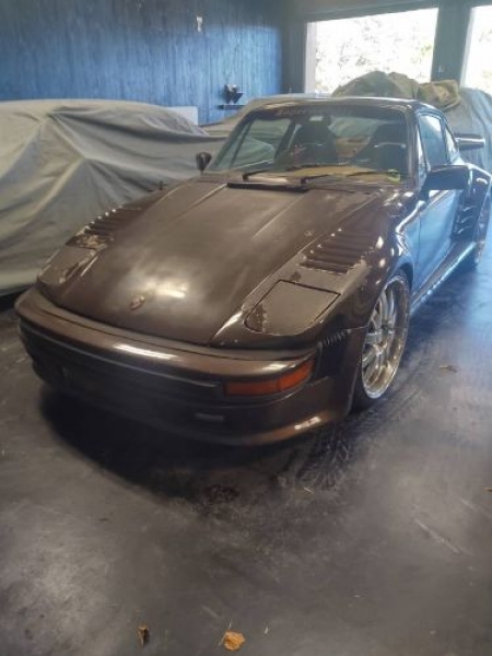 1980 Porsche 911 for sale in Michigan (ID-112384) 1980 Porsche 911 for sale in Michigan (ID-112384)