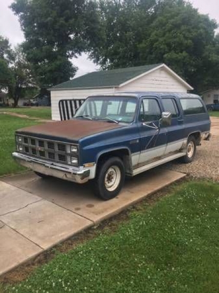 1981 GMC Suburban for sale in Michigan (ID-81383) 1981 GMC Suburban for sale in Michigan (ID-81383)