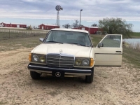 1981 Mercedes-Benz 300D for sale (ID-127328)