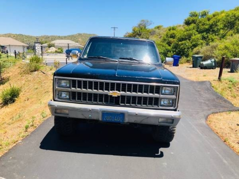 1982 Chevrolet Silverado for sale in California (ID-81881) 1982 Chevrolet Silverado for sale in California (ID-81881)