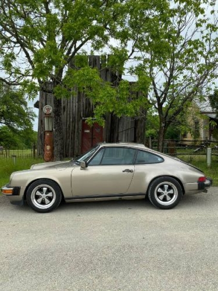 1982 Porsche 911 for sale in Michigan (ID-83424) 1982 Porsche 911 for sale in Michigan (ID-83424)