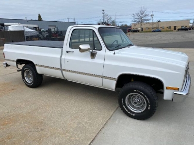 1982 Chevrolet Silverado for sale