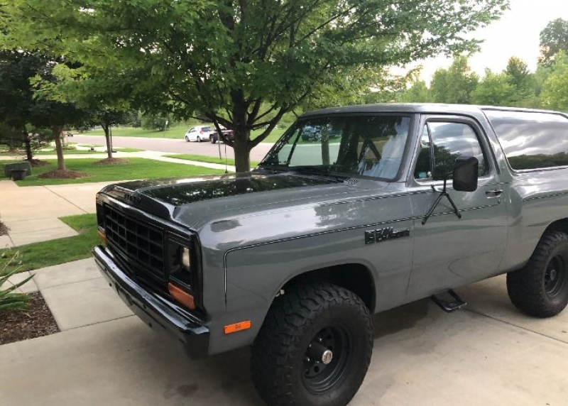 1982 Dodge Ramcharger for sale in Michigan (ID-120734) 1982 Dodge Ramcharger for sale in Michigan (ID-120734)