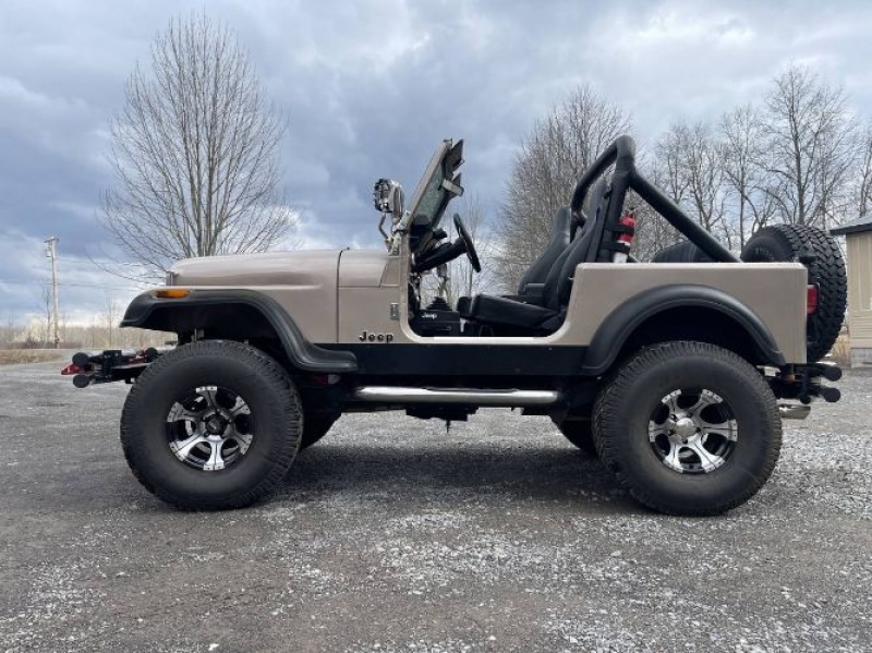 1982 Jeep CJ7 for sale in Michigan (ID-97373) 1982 Jeep CJ7 for sale in Michigan (ID-97373)
