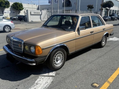 1982 Mercedes-Benz 240D for sale