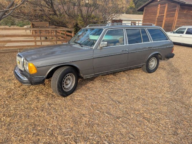 1982 Mercedes-Benz 300TD for sale in Michigan (ID-140121)
