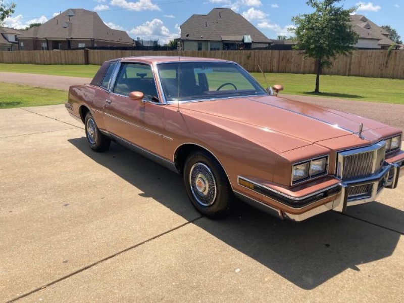 1982 Pontiac Grand Prix for sale in Michigan (ID-107144)