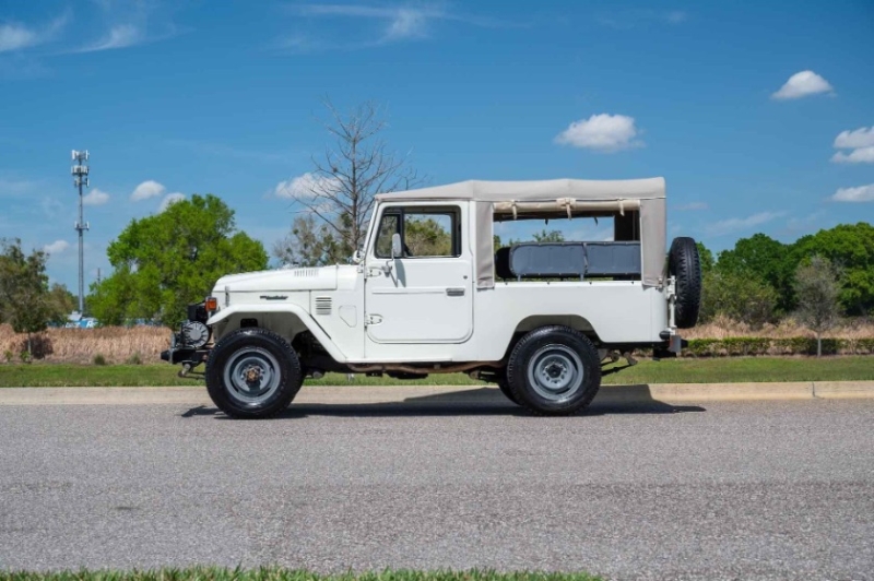 1982 Toyota FJ43 for sale (ID-129757)