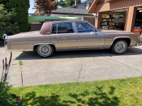 1983 Cadillac Fleetwood Brougham for sale in Vancouver, British Columbia (ID-113683)