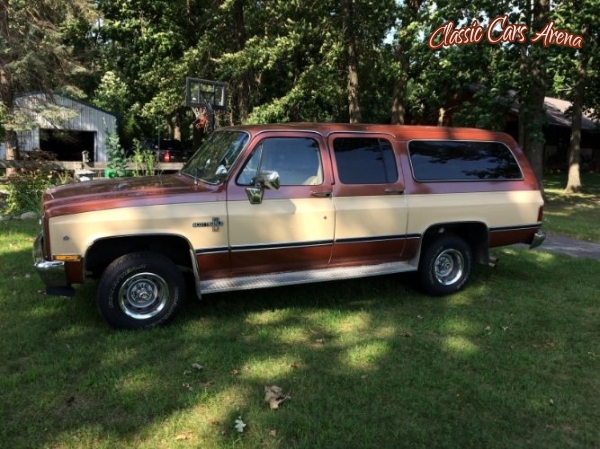 1983 Chevrolet Suburban for sale in Michigan (ID-41518) 1983 Chevrolet Suburban for sale in Michigan (ID-41518)