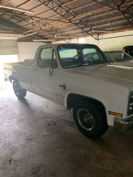 1983 Chevrolet Silverado for sale in Michigan (ID-90754) 1983 Chevrolet Silverado for sale in Michigan (ID-90754)