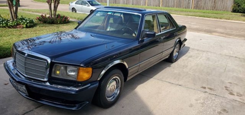 1983 Mercedes-Benz 300 for sale in Riverhead, New York (ID-93770)