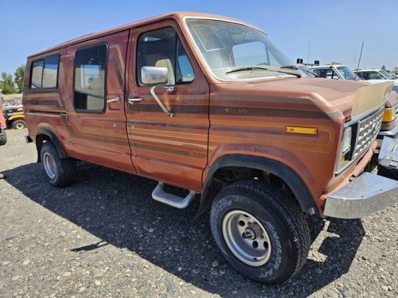 1983 Ford E250 for sale in Michigan (ID-117012) 1983 Ford E250 for sale in Michigan (ID-117012)
