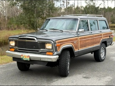 1983 Jeep Grand Wagoneer for sale
