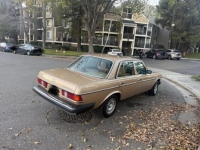 1983 Mercedes-Benz W123 for sale in Michigan (ID-155735)