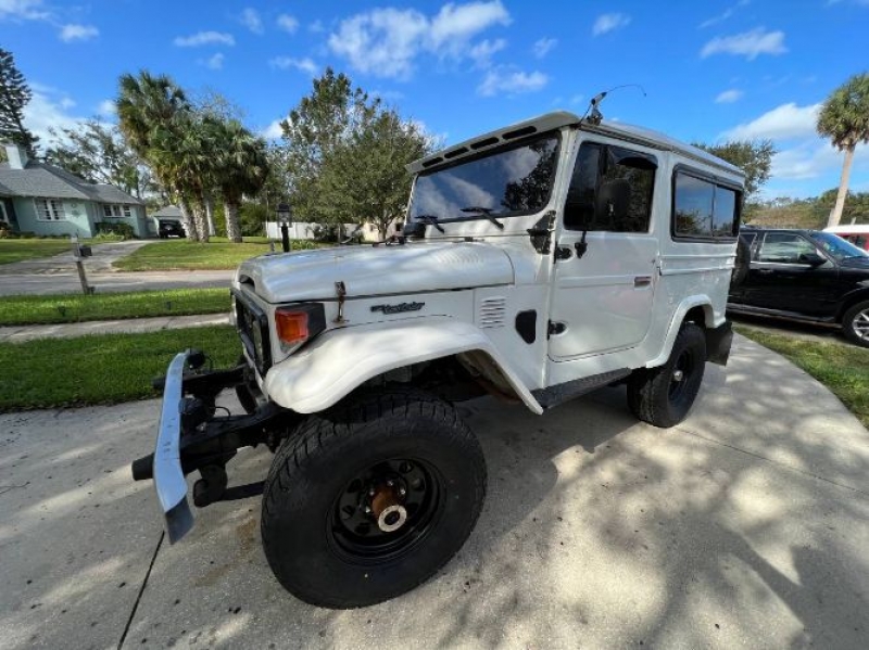 1983 Toyota Land Cruiser for sale in Michigan (ID-110409) 1983 Toyota Land Cruiser for sale in Michigan (ID-110409)