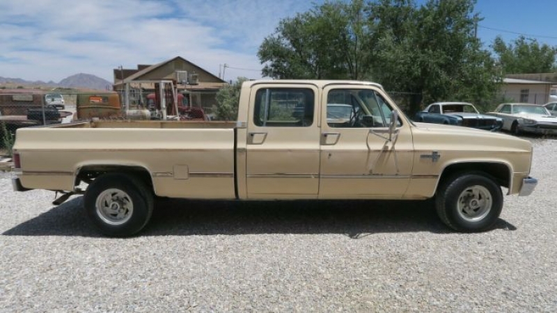1984 Chevrolet C20 for sale in California (ID-84118)