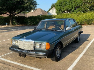 1984 Mercedes Benz 300D for sale