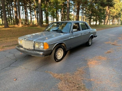1984 Mercedes Benz 300D for sale