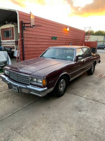 1984 Chevrolet Caprice Classic for sale in Michigan (ID-123202) 1984 Chevrolet Caprice Classic for sale in Michigan (ID-123202)