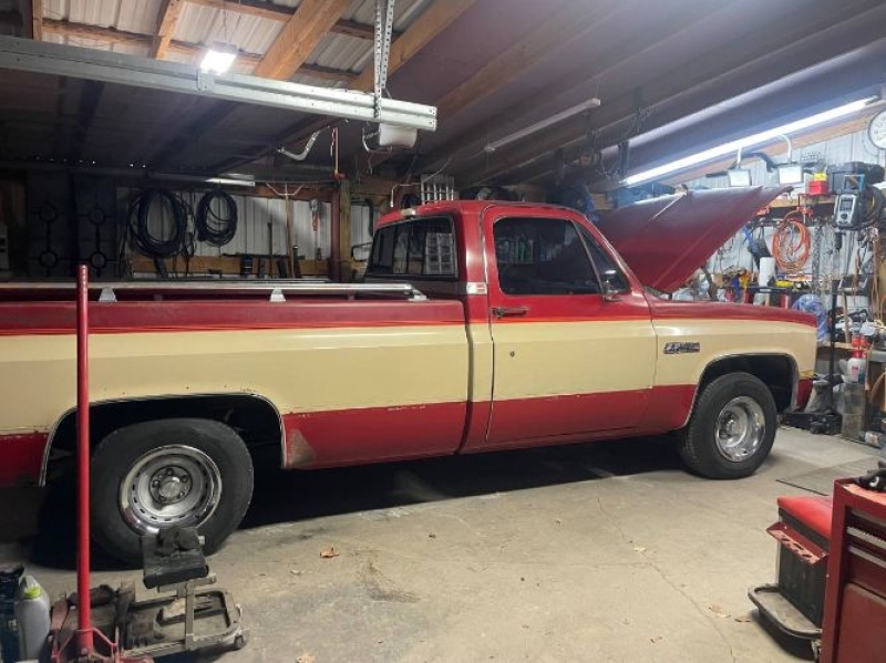 1984 GMC Sierra for sale in Michigan (ID-135953) 1984 GMC Sierra for sale in Michigan (ID-135953)