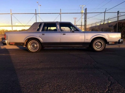 1984 Lincoln Town Car for sale