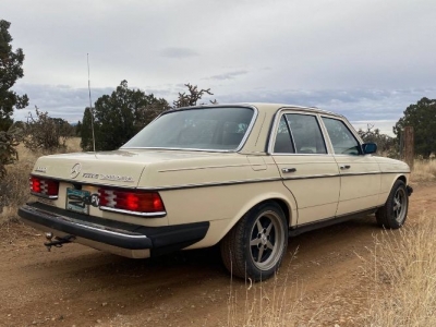 1984 Mercedes-Benz 300D for sale