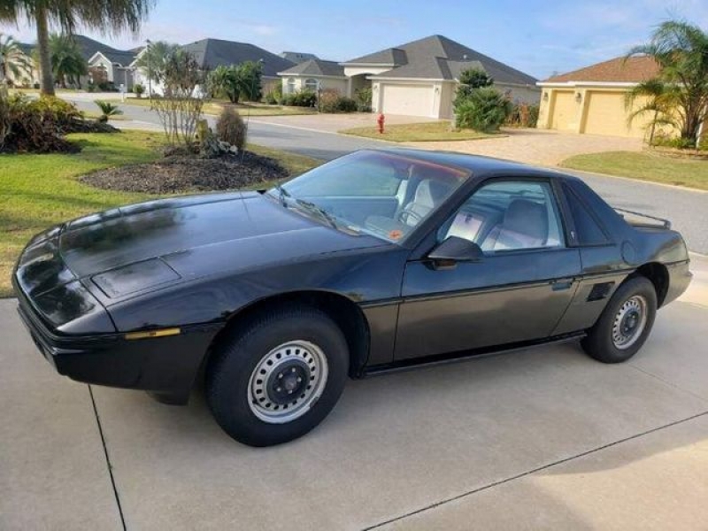 1984 Pontiac Fiero for sale in Riverhead, New York (ID-113038) 1984 Pontiac Fiero for sale in Riverhead, New York (ID-113038)