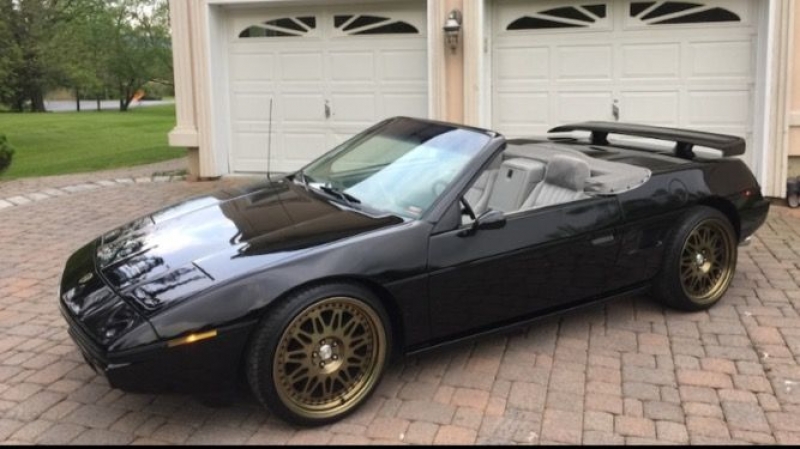 1984 Pontiac Fiero for sale in Michigan (ID-118671) 1984 Pontiac Fiero for sale in Michigan (ID-118671)