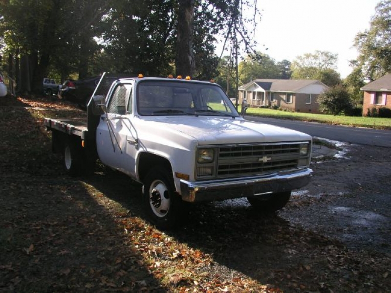 1985 Chevrolet C30 for sale in North Carolina (ID-86016) 1985 Chevrolet C30 for sale in North Carolina (ID-86016)