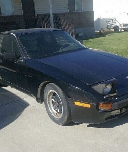 1985 Porsche 944 for sale in Michigan (ID-89055) 1985 Porsche 944 for sale in Michigan (ID-89055)