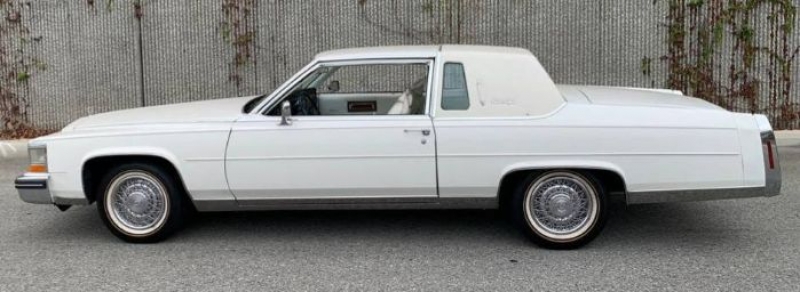 1985 Cadillac Fleetwood for sale in Michigan (ID-118204) 1985 Cadillac Fleetwood for sale in Michigan (ID-118204)