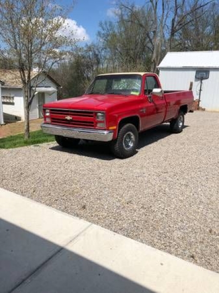 1985 Chevrolet K10 for sale in Michigan (ID-122757) 1985 Chevrolet K10 for sale in Michigan (ID-122757)