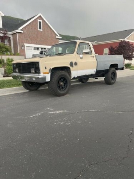 1985 GMC K2500 for sale in Michigan (ID-119077) 1985 GMC K2500 for sale in Michigan (ID-119077)
