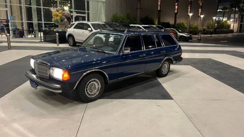 1985 Mercedes-Benz 300TD for sale in Michigan (ID-102946)