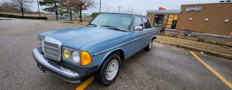 1985 Mercedes-Benz 300TD for sale in Michigan (ID-124692) 1985 Mercedes-Benz 300TD for sale in Michigan (ID-124692)