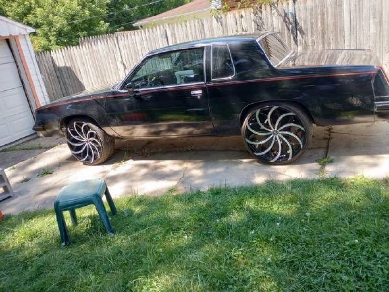 1985 Oldsmobile Cutlass for sale in Michigan (ID-107324) 1985 Oldsmobile Cutlass for sale in Michigan (ID-107324)