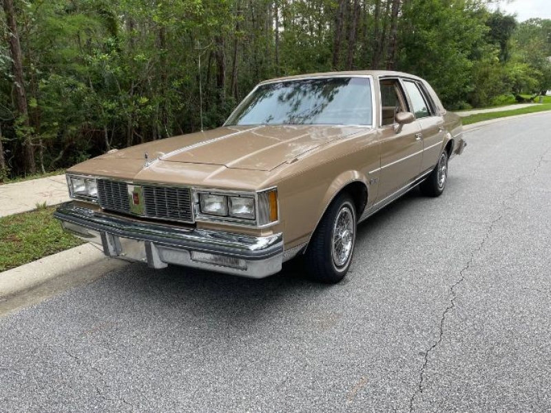 1985 Oldsmobile Cutlass for sale in Michigan (ID-122989) 1985 Oldsmobile Cutlass for sale in Michigan (ID-122989)