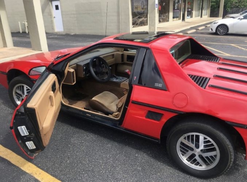 1985 Pontiac Fiero for sale in Michigan (ID-102038)