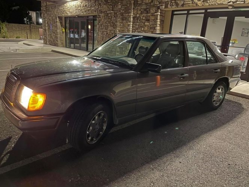 1986 Mercedes-Benz 300SE for sale in Michigan (ID-92723)