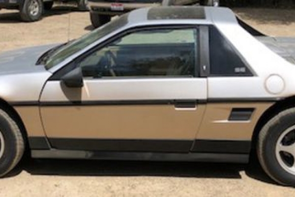 1986 Pontiac Fiero for sale