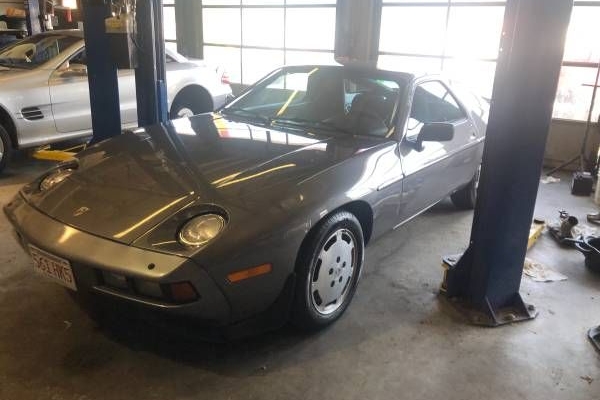 1986 Porsche 928 for sale