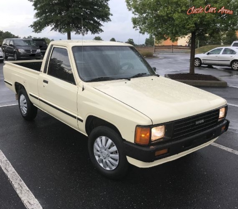 1986 Toyota Pickup for sale in Michigan (ID-65092) 1986 Toyota Pickup for sale in Michigan (ID-65092)