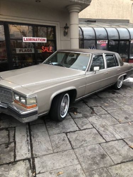 1986 Cadillac Brougham for sale in Michigan (ID-112608)