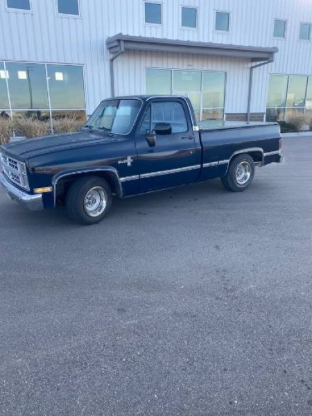 1986 Chevrolet C10 for sale in Michigan (ID-109826) 1986 Chevrolet C10 for sale in Michigan (ID-109826)