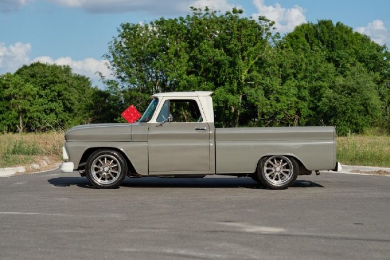 1986 Chevrolet C10 for sale in Michigan (ID-114697)