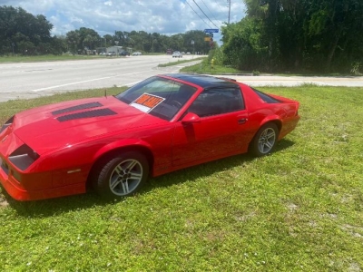 1986 Chevrolet Camaro for sale at $9,995