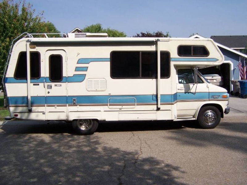 1986 Chevrolet Motorhome for sale in Michigan (ID-105143) 1986 Chevrolet Motorhome for sale in Michigan (ID-105143)